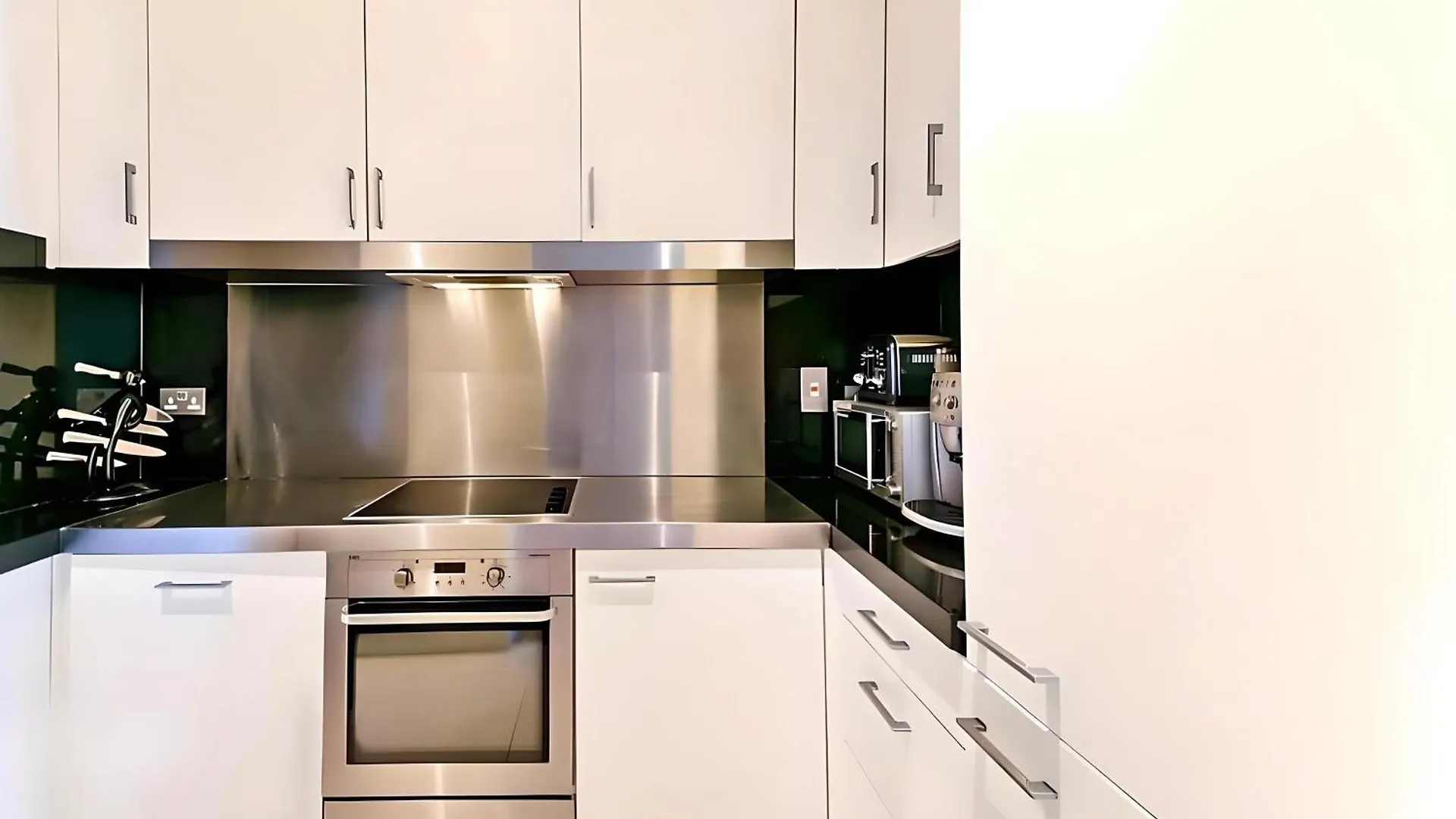 Collection O2 Panorama Apartment London